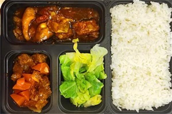 谷場(chǎng)快餐加盟