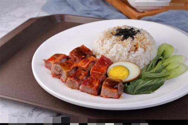 中華排骨飯