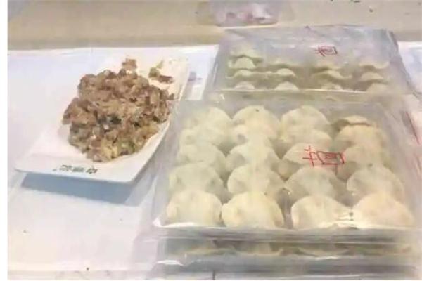 兩來(lái)風(fēng)水餃加盟