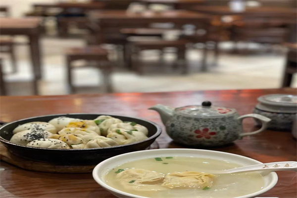 小壺春上海生煎