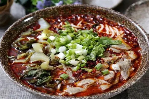 臻大碗苗家牛肉粉店加盟