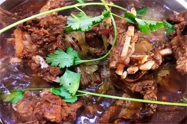銅鍋涮肉羊蝎子火鍋加盟