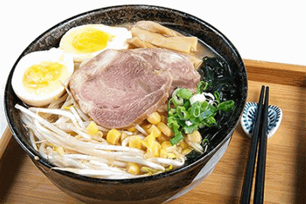 云鼎鼎牛肉面加盟