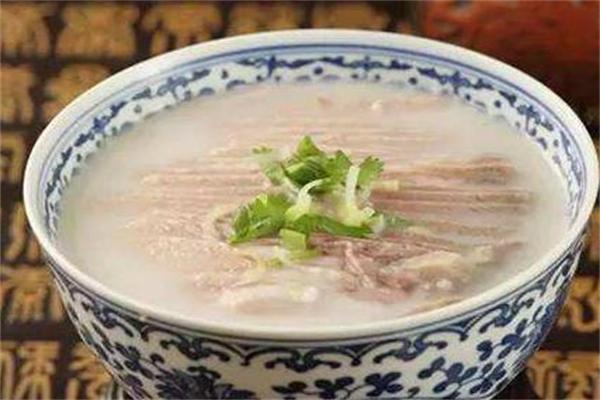 布衣羊羊肉湯加盟