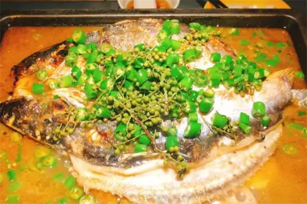 抱小鮮烤魚(yú)加盟