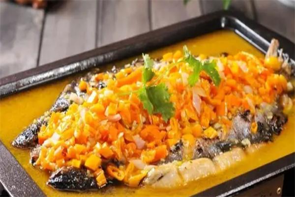抱小鮮烤魚(yú)加盟