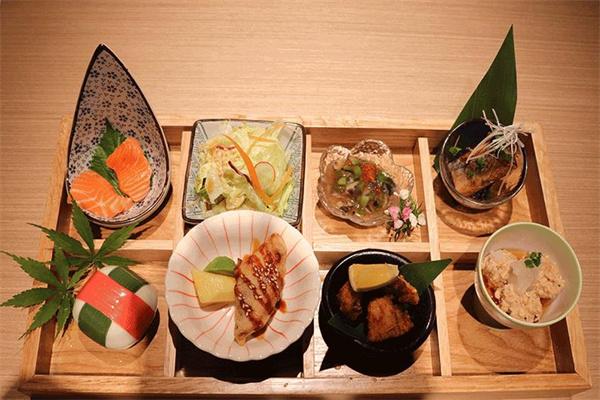 UNO一弄日式家庭料理加盟