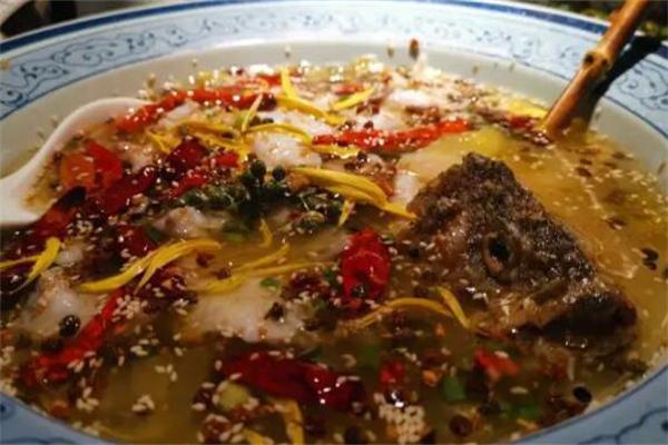 老劉家酸菜魚加盟
