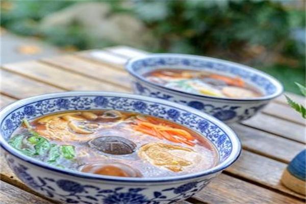 百易素食素拉面