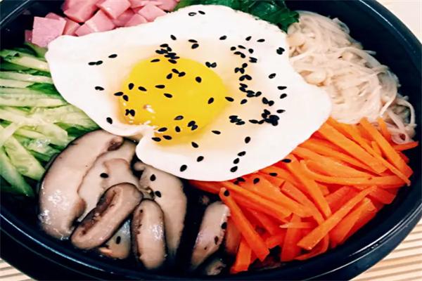 米其林石鍋拌飯加盟