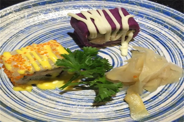 屋巖日式精致料理