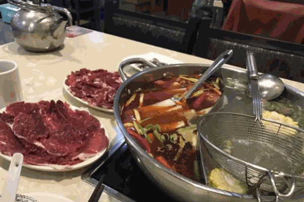 榮記火鍋需要多少錢(qián)?