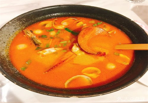 粉勺泰式湯粉加盟