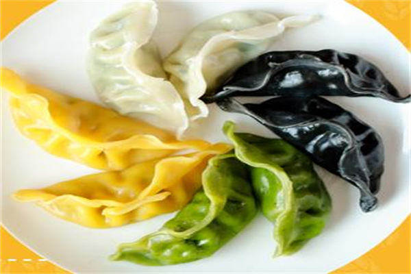 九回香水餃