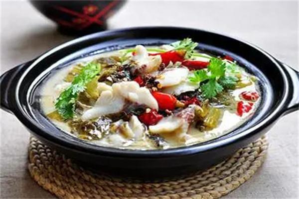 嚴(yán)大廚酸菜魚加盟