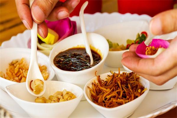 韓國(guó)大叔拌飯加盟