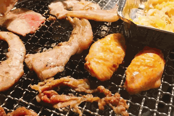 隔壁老王東北烤肉