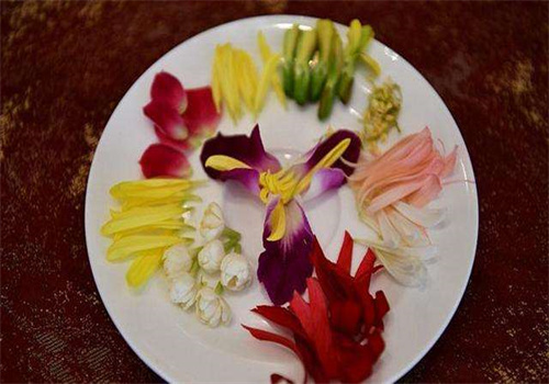 醉云南鮮花米線加盟