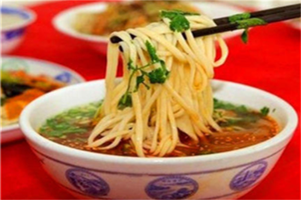 軍麥瀾蘭州牛肉面