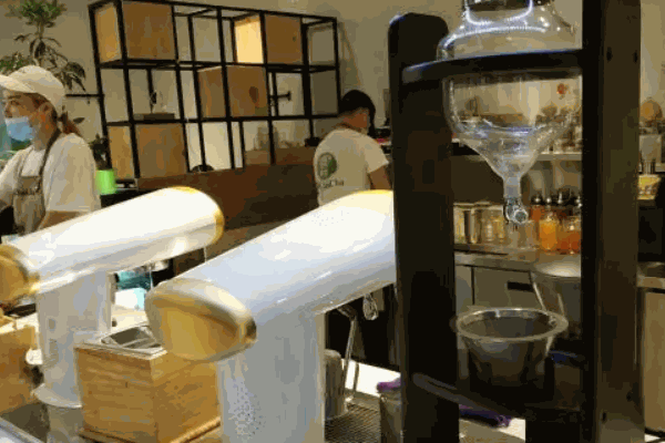 噢茶茶費(fèi)多少