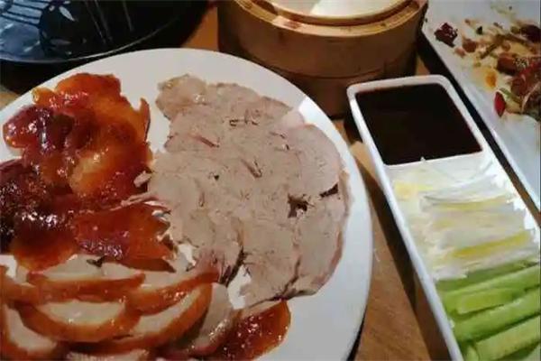 聚鑫烤鴨店加盟