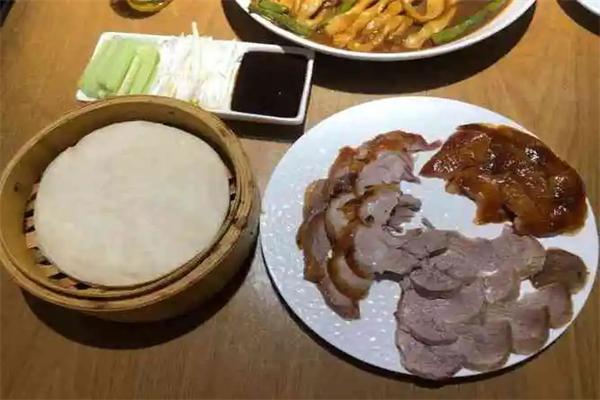 聚鑫烤鴨店加盟