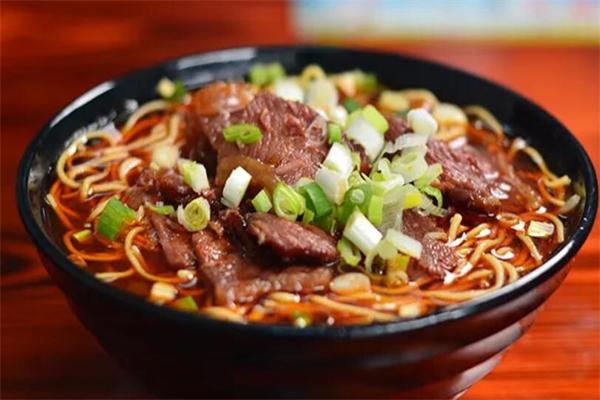 范老三牛肉面加盟