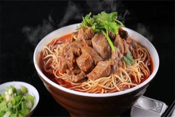 范老三牛肉面加盟