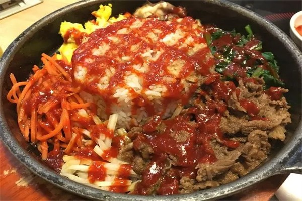 好先生烤肉拌飯加盟
