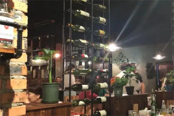 聚時光休閑音樂餐廳