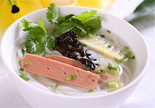 三鮮米線加盟