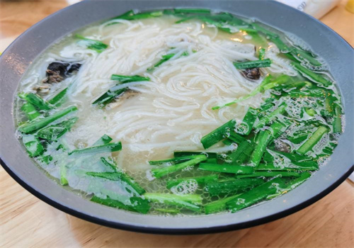 鮮漁深海魚湯米線加盟