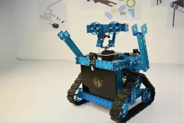HERO KID ROBOT機器人少兒編程加盟