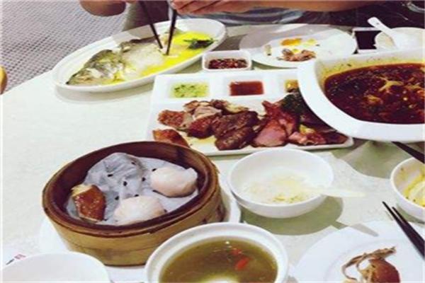 港盛茶餐廳加盟