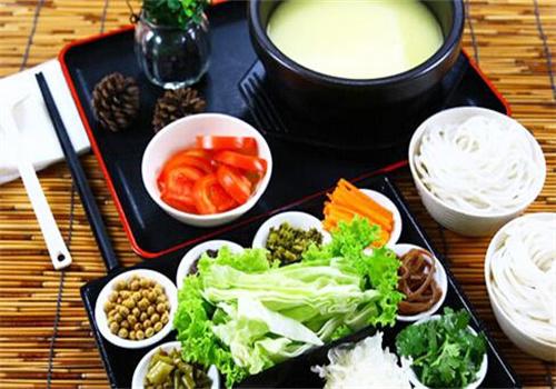 食有味過橋米線加盟