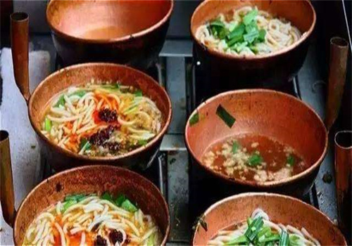 大胡子米線加盟