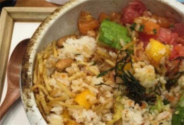 苗韻竹蓀鵝餐飲