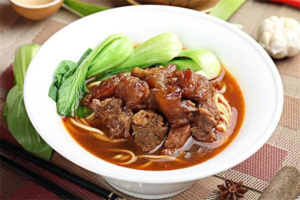 筋亨牛肉面加盟