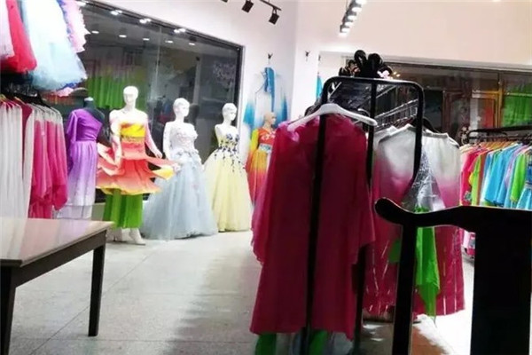 瑞昌服裝加盟