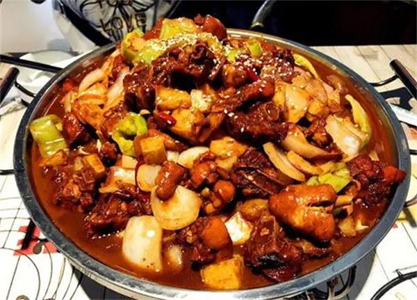 苗韻竹蓀鵝餐飲
