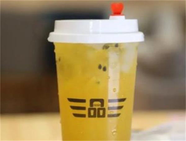 三品三奶茶