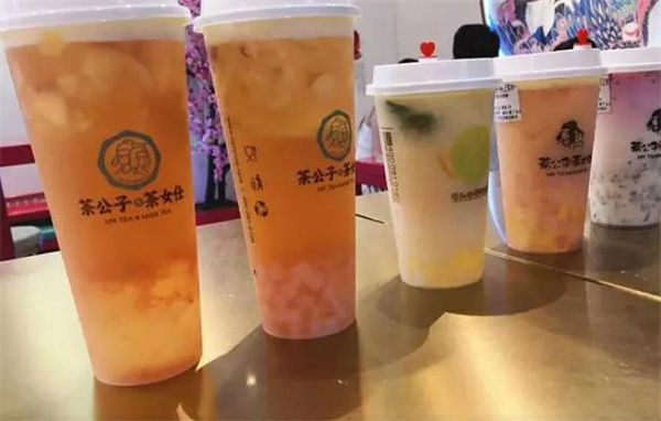 茶公子與茶女仕