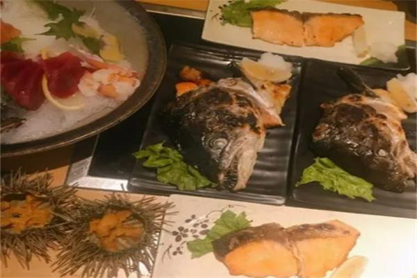 翔日本料理加盟