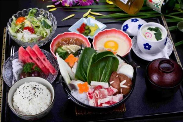 和風(fēng)日本料理加盟