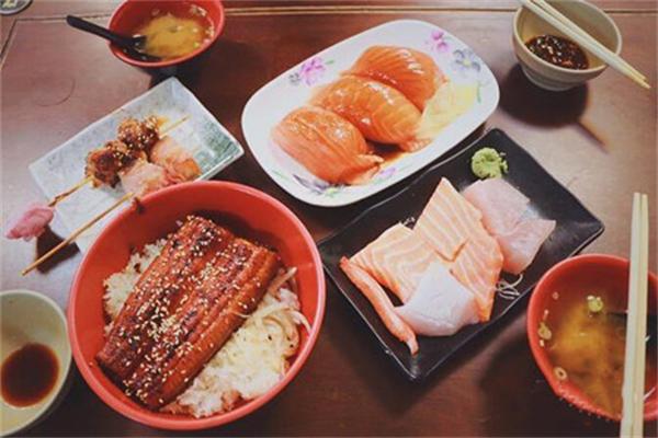 左眸主廚料理加盟