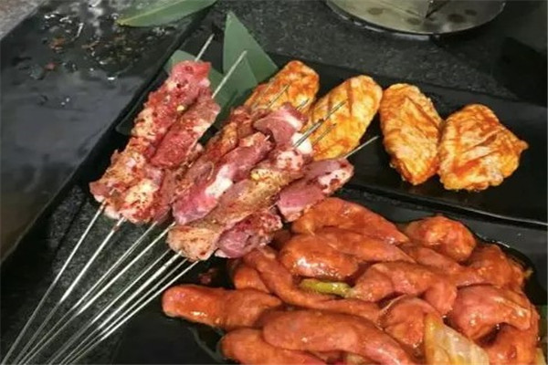 菲菲燒烤加盟