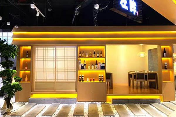 左眸主廚料理加盟