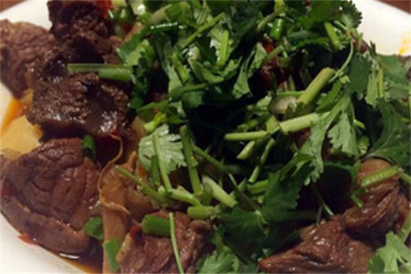 蹺腳牛肉湯加盟