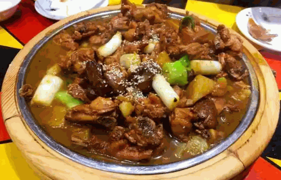 西部來客鮮炒大盤雞費多少