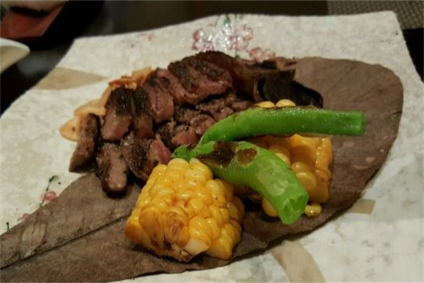 一爐一會(huì)爐端燒日本料理